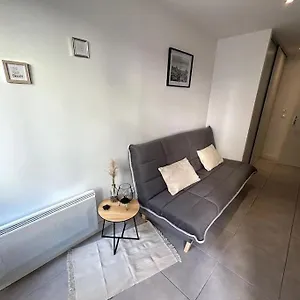 Proche Charpennes / Wifi Appartement